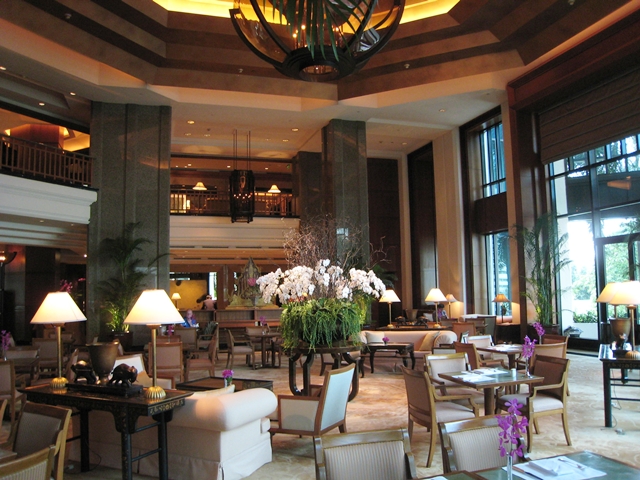 Peninsula Bangkok Hotel Review