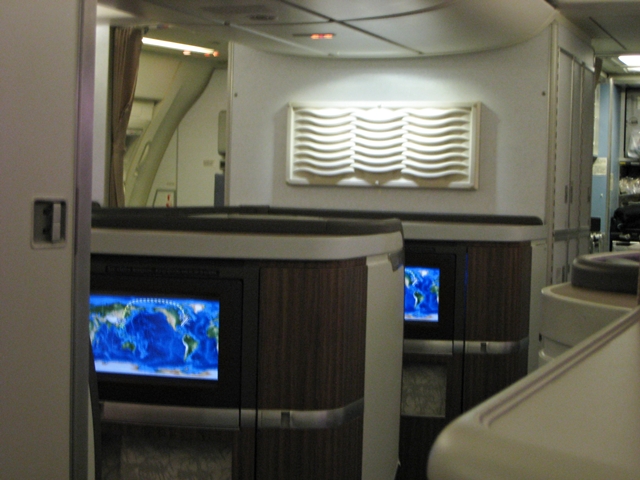 Cathay Pacific Business Class Review