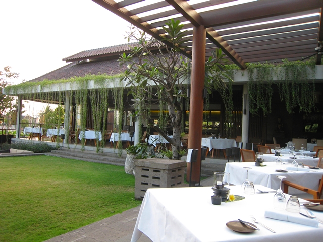 Metis Bali Restaurant Review - Dining area