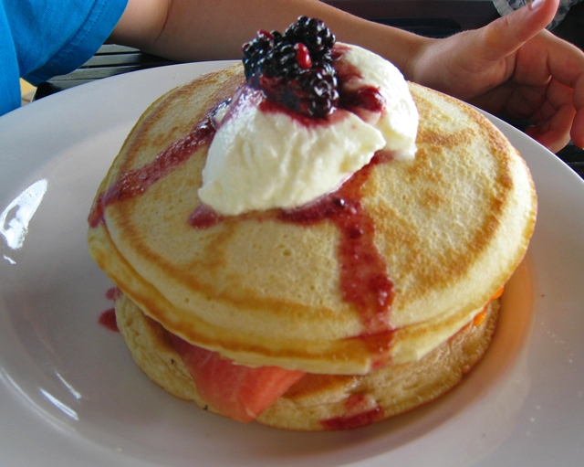 Batu Karang Review - pancakes with yogurt and fruit