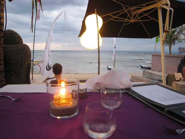 Indiana Kenanga Restaurant Review - Nusa Lembongan