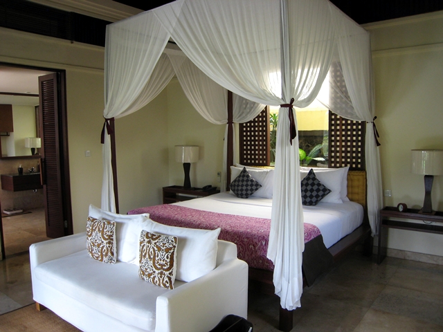 Komaneka at Bisma Hotel Review - One Bedroom Pool Villa King Bed