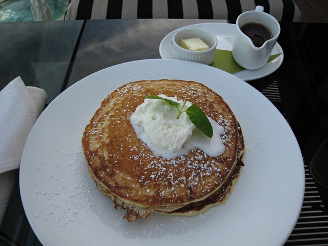 Sanctuary Camelback Mountain Review - Lemon Ricotta Pancakes