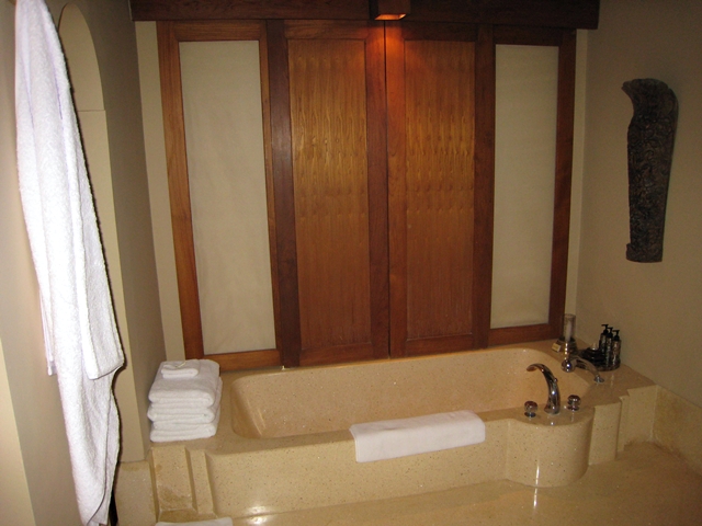 Amankila Ocean Suite Review, Bali - Bathroom