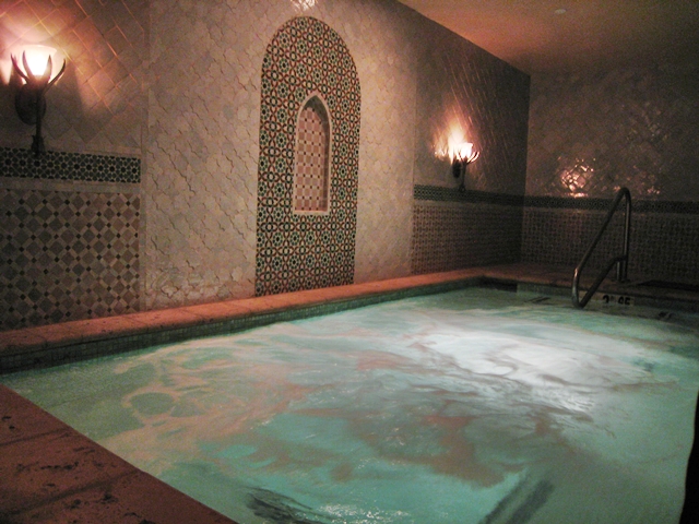 Montelucia Spa Review - Jacuzzi near the Hammam
