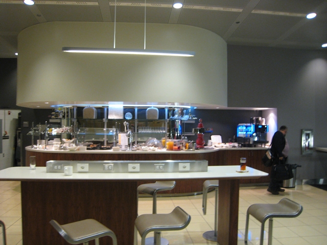 Lufthansa New First Class Review - Lufthansa Lounge at IAD