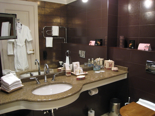 Radisson Royal Moscow Hotel Review - Bathroom