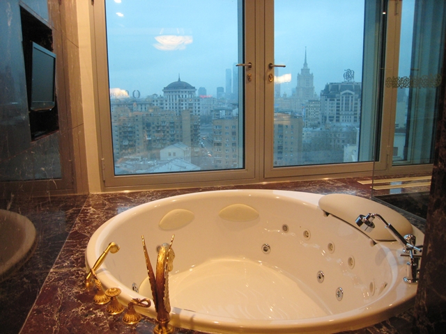 Lotte Hotel Moscow Review - Royal Suite Whirlpool Jacuzzi Bath