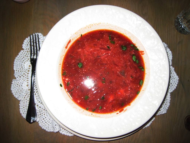 Moscow: What to Eat - Borscht