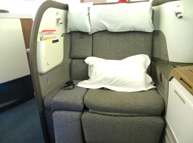 Cathay Pacific First Class, Seat 1D