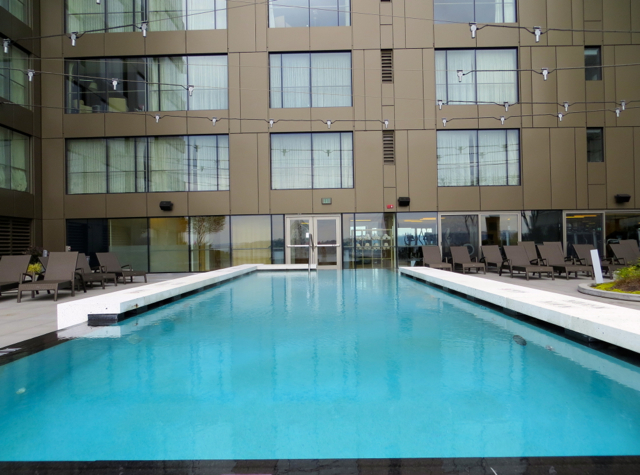 Four Seasons Seattle Hotel Review: Heated Outdoor Pool