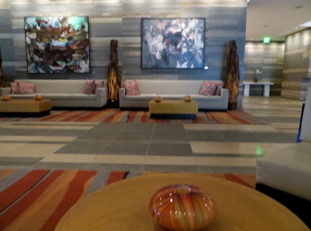 Four Seasons Seattle Hotel Review: Lobby Lounge