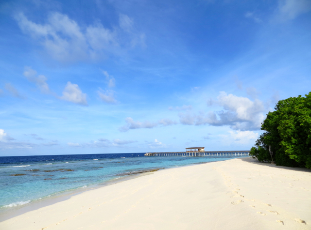 Park Hyatt Maldives Review - Beach and Dawn Jetty