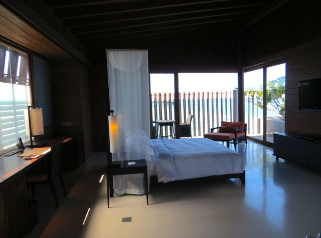 Park Hyatt Maldives Water Villa Review - Bedroom