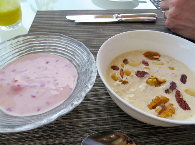 Park Hyatt Maldives Breakfast, Bircher Muesli