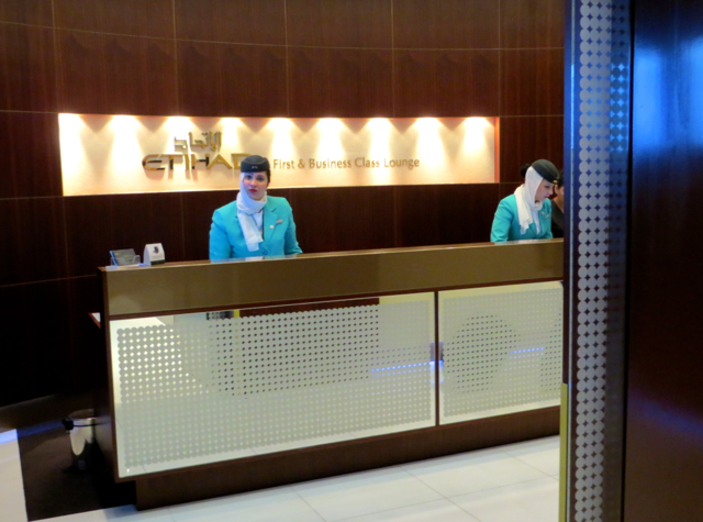 Etihad First Class Lounge Review, Abu Dhabi