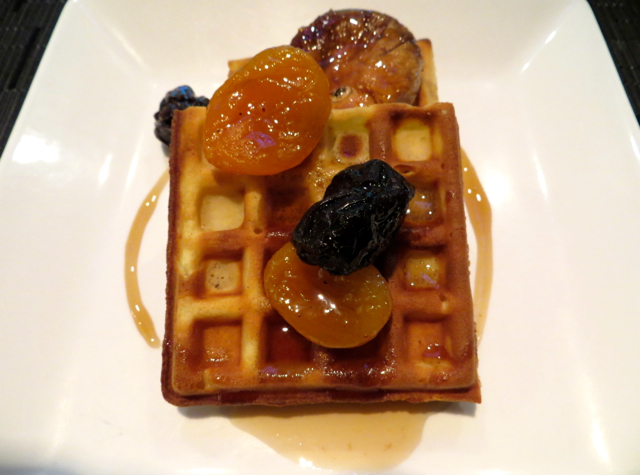 Etihad First Class Lounge Review Abu Dhabi - Waffle with Fruit Compote