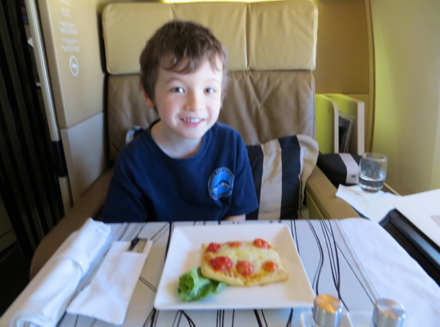 Etihad First Class Review - Pizza