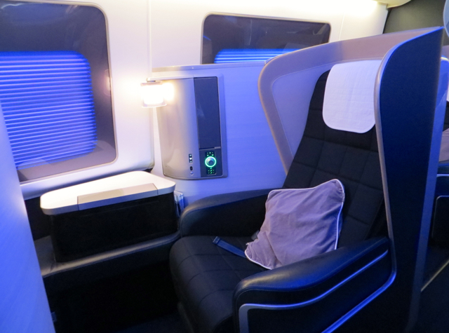 British Airways First Class: Narrow Seats 