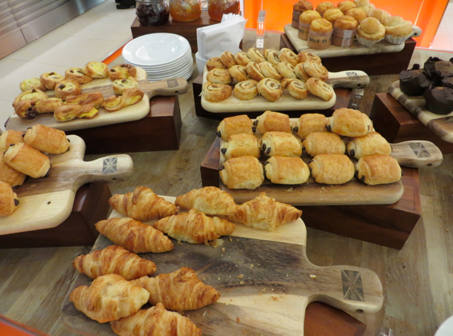 British Airways Galleries Arrivals Lounge Breakfast Pastries