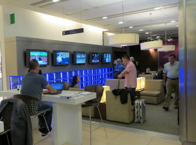 British Airways Galleries Arrivals Lounge - Seating