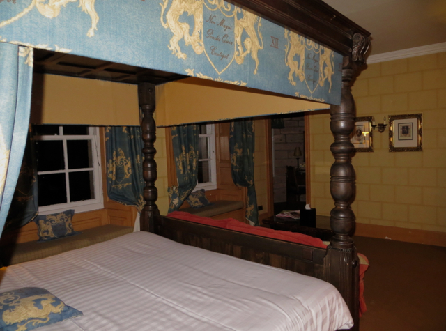 Dalhousie Castle Review - Edward I Themed Four Poster Room