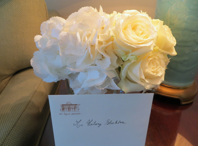 Four Seasons Paris Review - White Rose Bouquet and Welcome Note