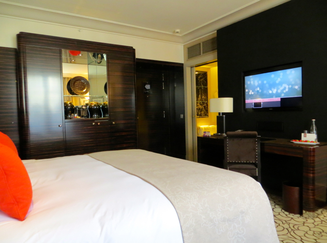 Prince de Galles Luxury Collection Paris Hotel Review - Art Deco Deluxe Room