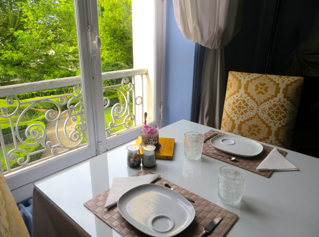 Maison Stella Cadente Review-Provins, France-Breakfast Table