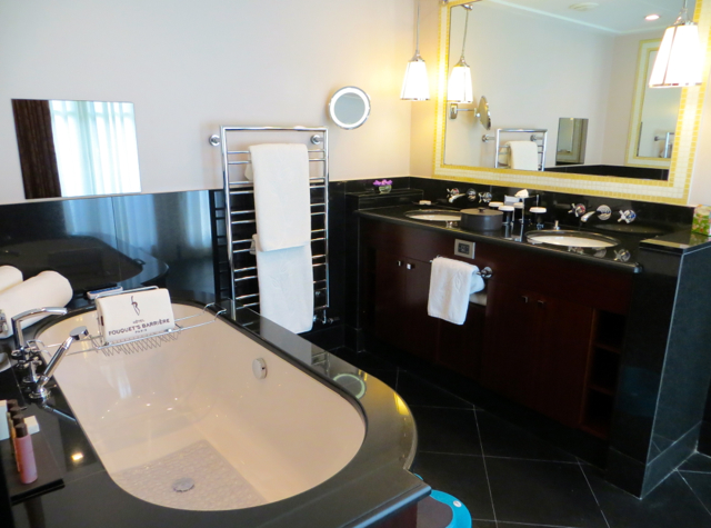 Hotel Fouquet's Barriere Paris Review - Deluxe Bathroom with Double Washbasins and Soaking Tub
