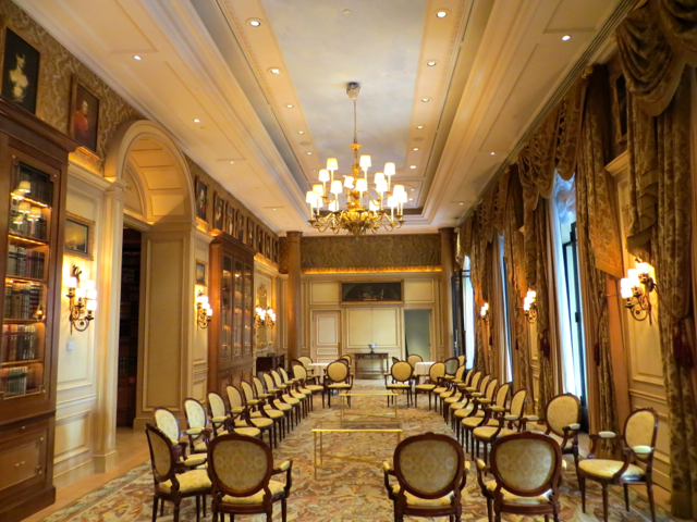 Four Seasons Paris Back of House Tour - Salon Anglais Houses Secret Doors