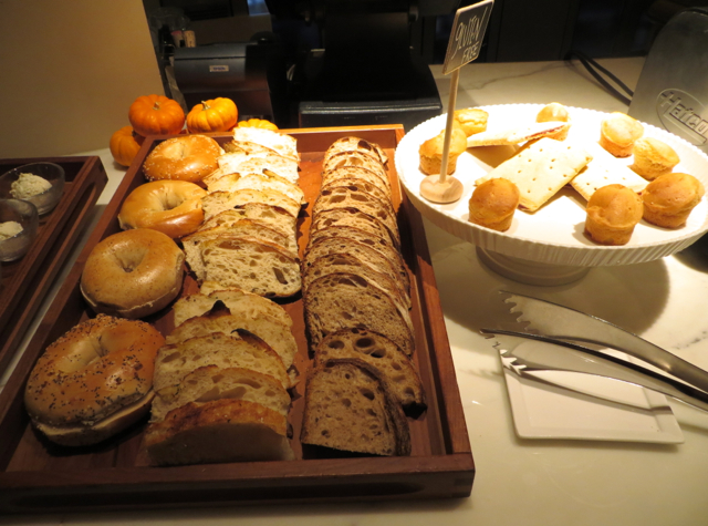 Mandarin Oriental San Francisco Brasserie S&P-Bagels and Breads