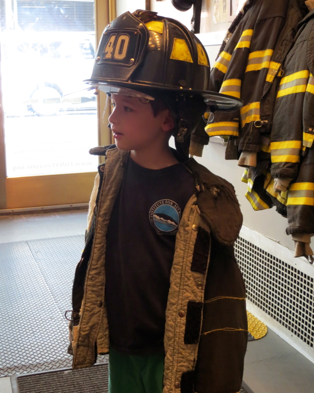 FDNY Fire Zone NYC Review - In Full Firefighting Gear