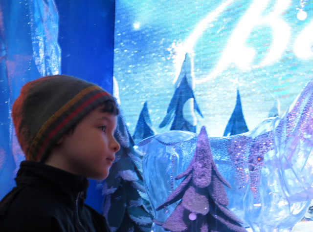 Macy's Santaland NYC 2013 Express Pass - Awe at Christmas Windows