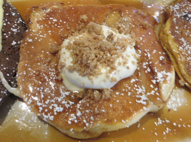 Snooze Review-Best Breakfast in Denver-Caramel Apple Pie Pancakes