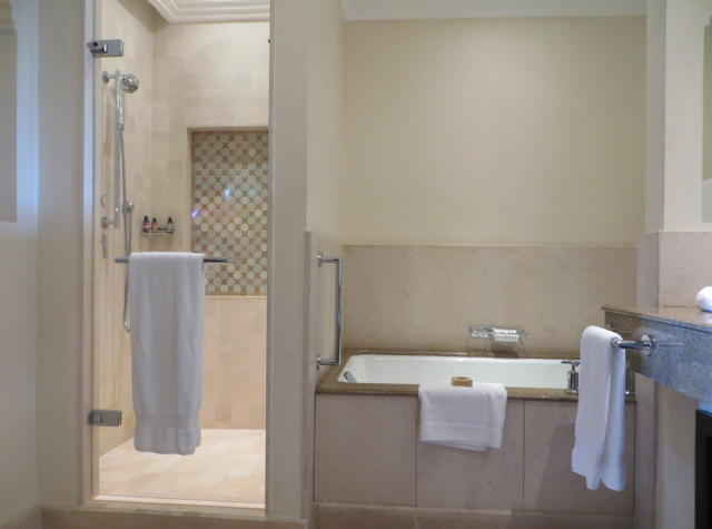 Four Seasons Marrakech Bathroom - Bathtub and Rain Shower