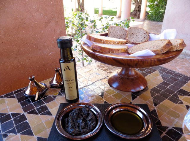 Amanjena Pool Terrace - Bread, Olive Oil, Tapenade