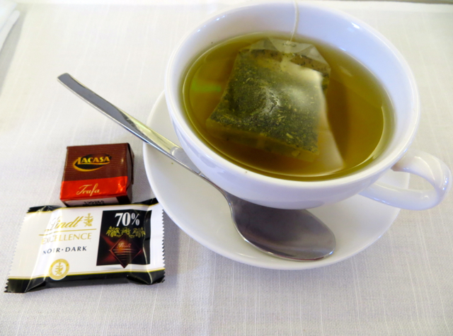 Iberia Business Class A340-600 Review - Mint Tea and Chocolates