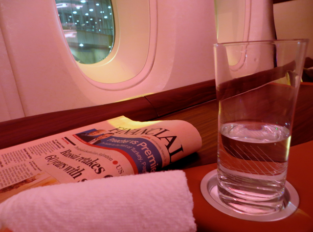 Singapore Suites A380 Review JFk to Frankfurt - Pre-Flight Drink and Cool Towel