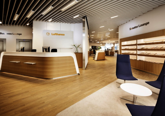 Review-Lufthansa Senator Lounge Frankfurt - Reception