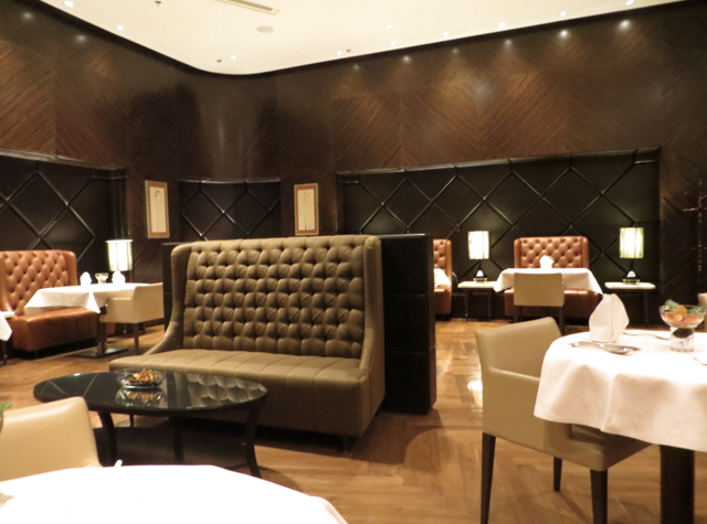 Singapore Airlines Private Room Lounge Review - Dining Room