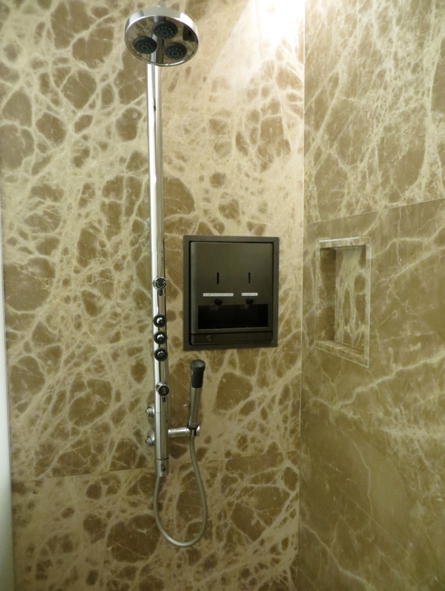 Singapore Airlines Private Room Lounge Review - Shower