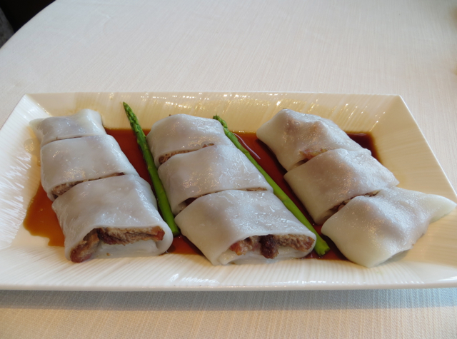 Tin Lung Heen Hong Kong Dim Sum Review - Cheung Fun with Barbecued Iberian Pork