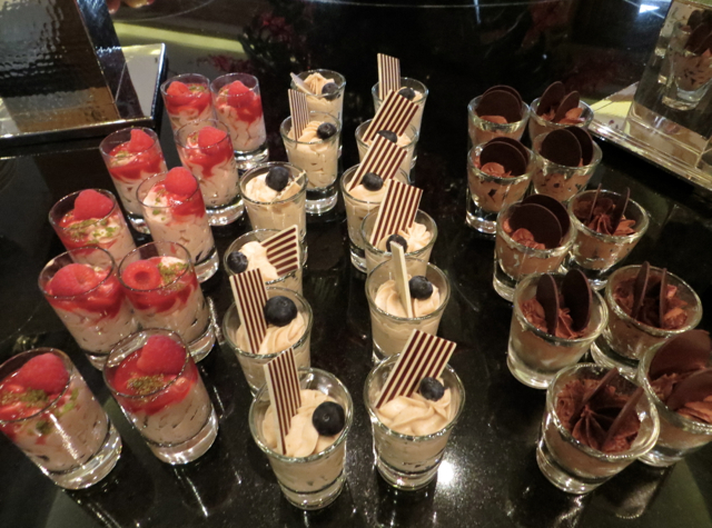 Review-Grand Club Lounge, Grand Hyatt Hong Kong - Desserts