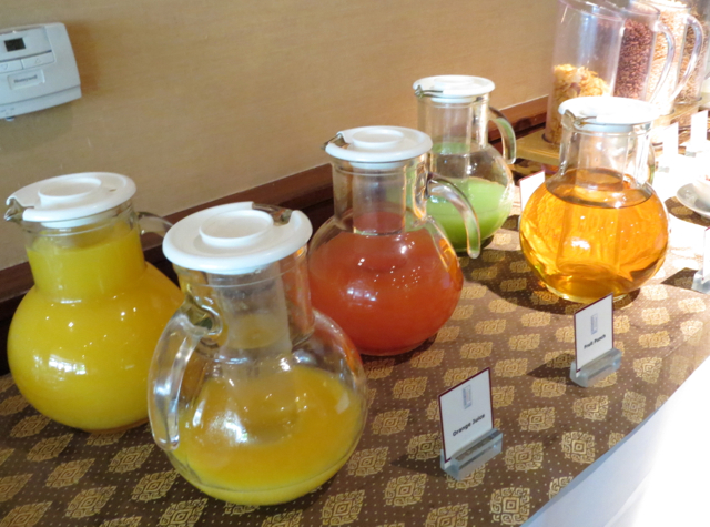 Novotel Bangkok Airport Executive Lounge Breakfast Juices