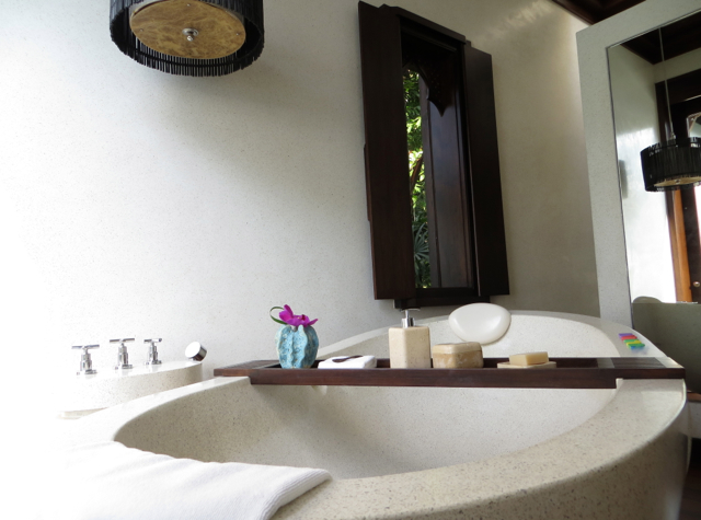 Four Seasons Koh Samui Review - Villa Soaking Tub