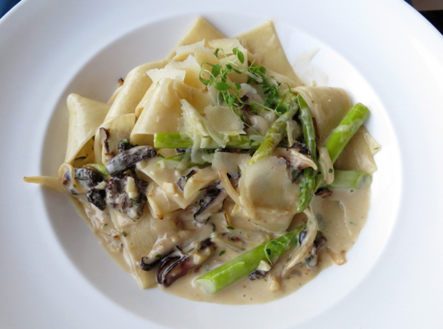 W Koh Samui Kitchen Table Review-Dinner-Creamy Pasta with Mushrooms and Asparagus