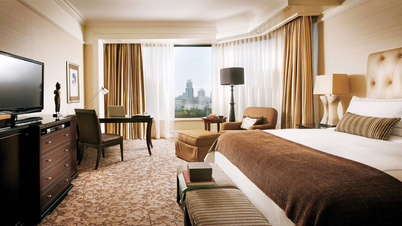 Four Seasons Singapore Review - Premier Room 