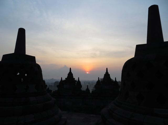 Borobudur Sunrise Photo Tour