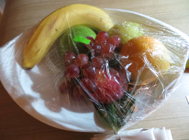 Crowne Plaza Singapore Changi Airport Hotel Review  - Fruit Plate